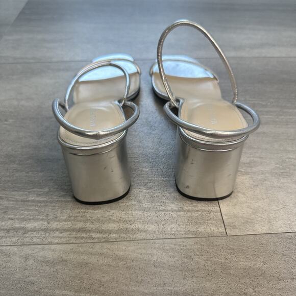 Marc Fisher Womens Silver Metallic Galvin Faux Leather Slingback Sandals Size 10 - Picture 4 of 7